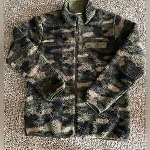 Columbia fleece zip up Jacket.